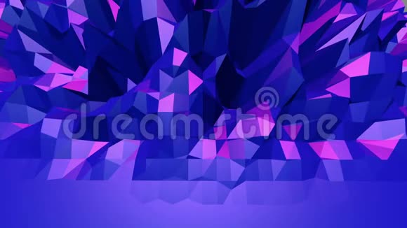 紫罗兰抽象的低聚波面作为华丽的背景紫罗兰抽象几何振动环境视频的预览图