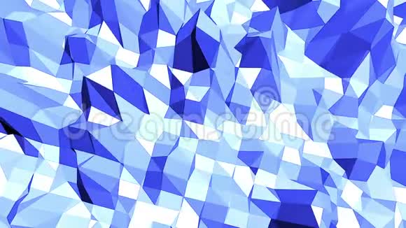 蓝色低聚变形表面作为梦想背景蓝色多边形几何变形环境或脉动视频的预览图