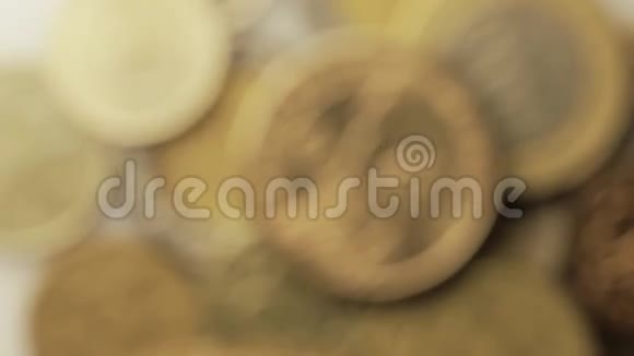 一块钱的硬币视频的预览图