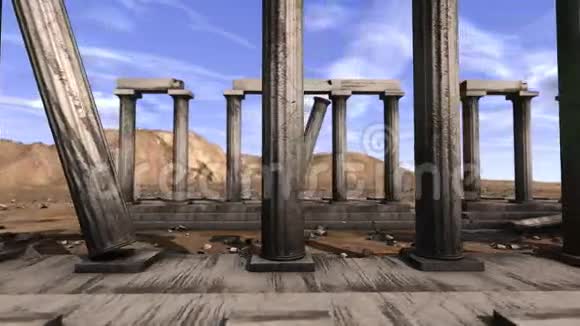 追踪希腊柱子的镜头视频的预览图