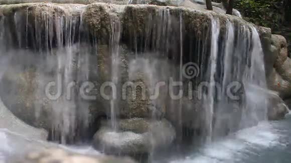 埃拉万瀑布视频的预览图
