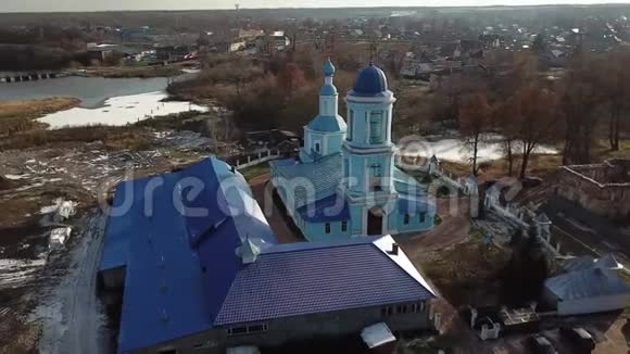 诺金斯克市克莱兹马河畔美丽的正统教堂视频的预览图