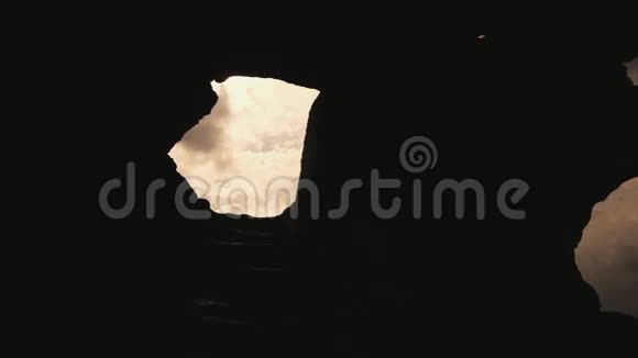 克里米亚秋山美丽的日出视频的预览图