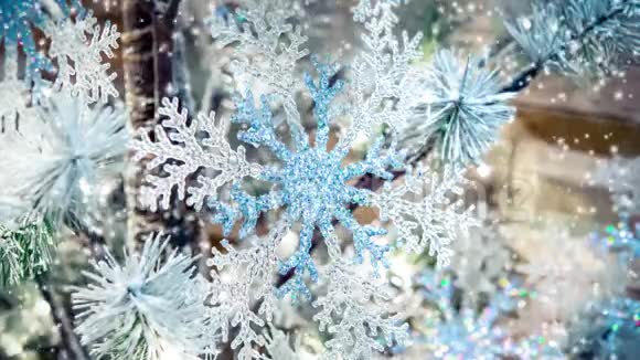 透明雪花装饰新年圣诞装饰视频的预览图