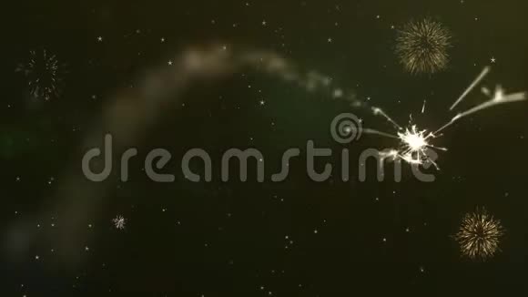 85周年纪念贺卡文字由闪亮的灯光和彩色焰火夜空制成视频的预览图