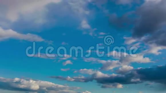 蓝天与云彩的视频时间推移视频的预览图