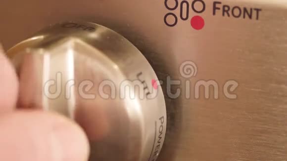 厨房灶台温控旋钮视频的预览图