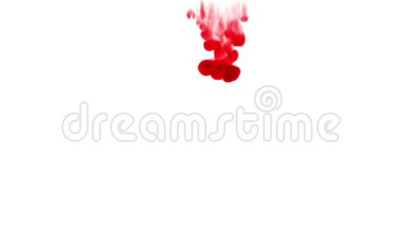 液体中的一滴墨水红色书写墨水在水中卷曲动作缓慢背景或背景的使用视频的预览图
