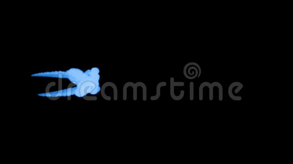 许多流动的荧光蓝墨水或烟雾隔离在黑色的缓慢运动蓝泥在水中流动用途视频的预览图