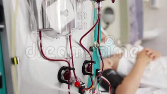 血液净化医疗程序的病人视频的预览图