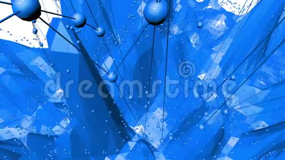 蓝色低聚波面作为动画环境蓝色多边形的几何摇摆环境或脉动视频的预览图