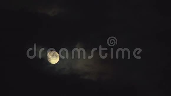 夜晚的月光消逝视频的预览图