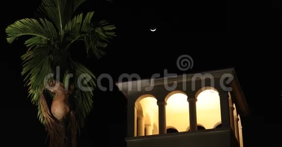 大楼的夜间拍摄视频的预览图