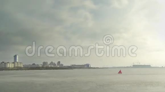 冰上赛艇视频的预览图