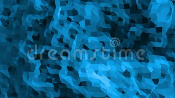 蓝色低聚转化表面作为精细背景蓝色多边形几何变换环境或脉动视频的预览图