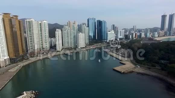 韩国釜山冬季海恩达海洋城视频的预览图
