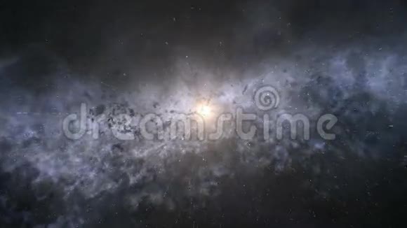 飞向星系中心视频的预览图