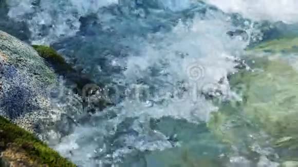 冰川山河视频的预览图