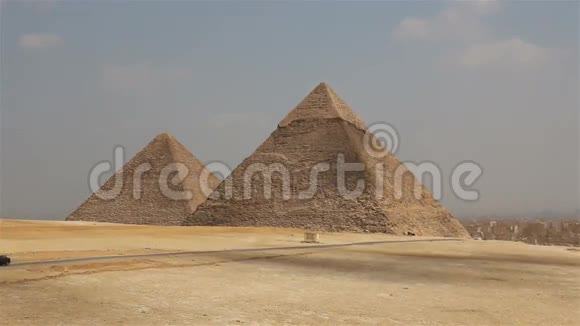 开罗背景下的金字塔埃及视频的预览图