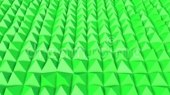 一排排绿色金字塔缓缓移动摘要3D渲染视频的预览图