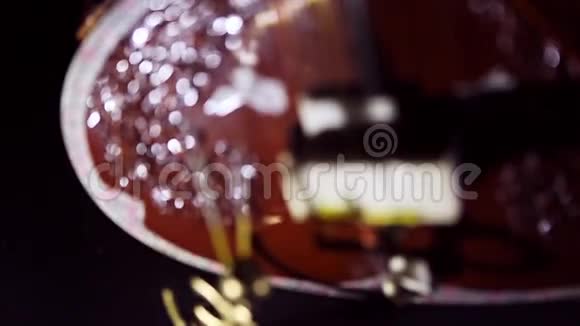 弦乐传统印度乐器视频的预览图