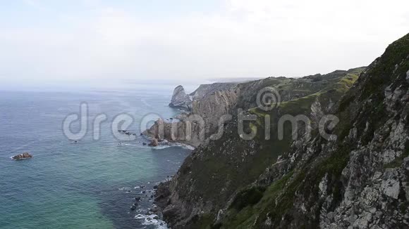 海和悬崖边缘卡波达罗卡形成欧洲大陆最西部的大陆葡萄牙视频的预览图