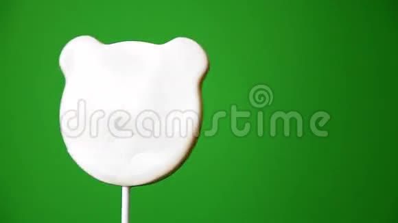 以熊猫形式的棒棒糖视频的预览图