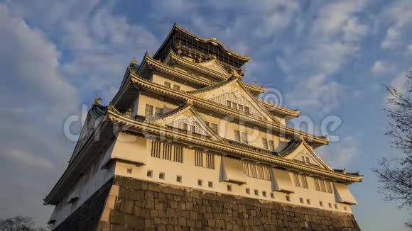 著名大阪城堡日落景色视频的预览图