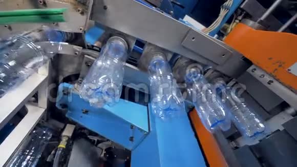 瓶装水厂的制造工艺视频的预览图