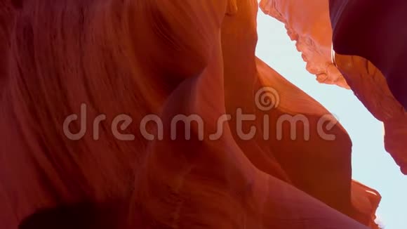 亚利桑那羚羊峡谷一个著名的地标旅行摄影视频的预览图