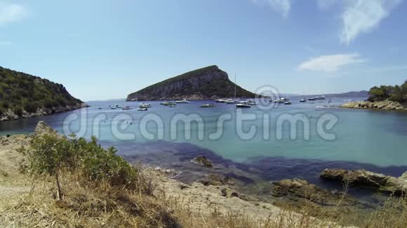 撒丁岛卡拉莫雷斯卡菲加罗里岛视频的预览图