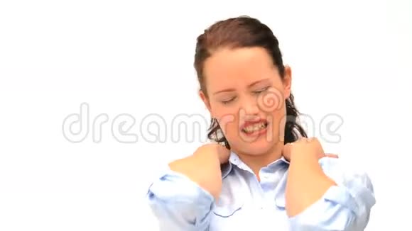 女人脖子疼视频的预览图