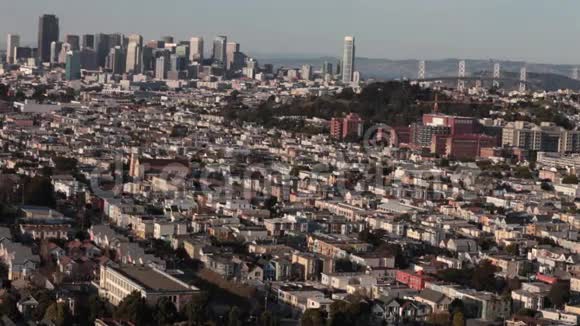 旧金山的伯纳尔山全景时间流逝视频的预览图