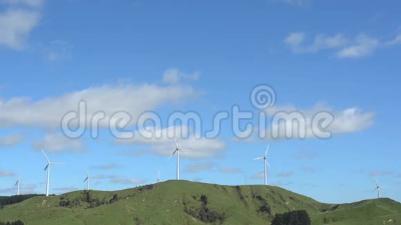 新西兰TeApiti风电场风力涡轮机视频的预览图