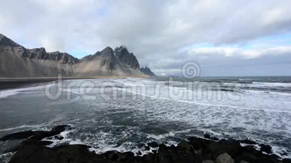 冰岛山脉视频的预览图