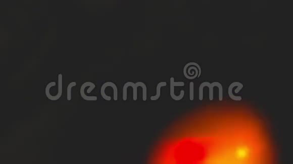 移动粒子五颜六色模糊bokeh灯背景抽象的火花很适合编辑全高清循环1080p视频的预览图
