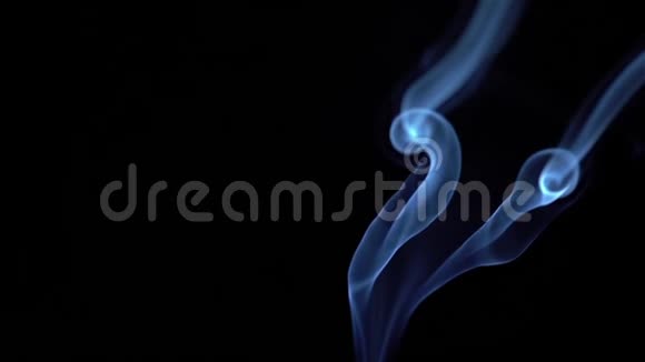 黑色的蓝色烟雾视频的预览图