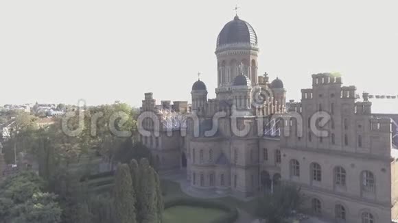 乌克兰老大学花园视频的预览图