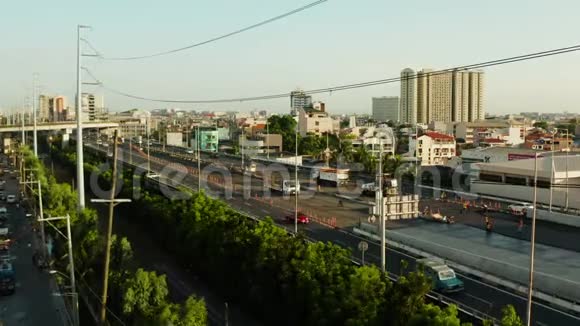 菲律宾马尼拉高速公路视频的预览图