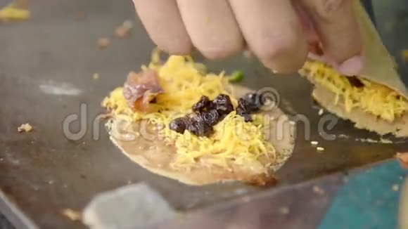 泰国脆饼的制作视频的预览图