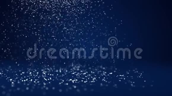 蓝色圣诞树从发光发亮的粒子在左边广角拍摄圣诞节或新年冬季主题视频的预览图