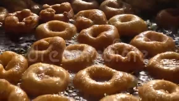 土耳其安纳托利亚传统甜点甜甜圈视频的预览图