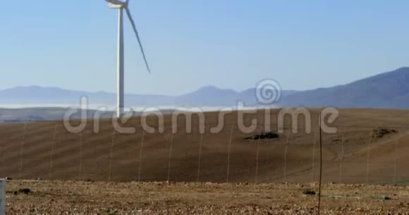 风力发电场风力发电机视频的预览图