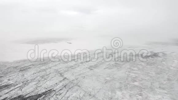 冬季山脉景观视频的预览图