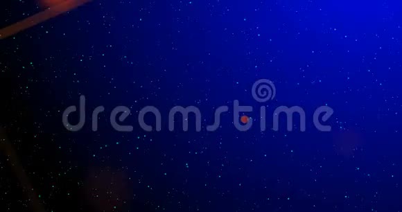 太空中行星形状的足球阿尔法香奈儿视频的预览图
