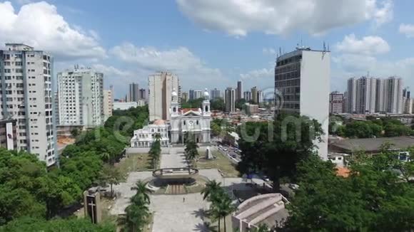 鸟瞰NossaSenhoraNazare大教堂在贝伦杜帕拉巴西2016年11月视频的预览图