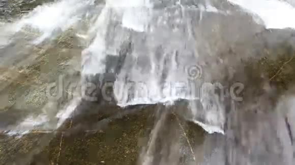 KhlongPlakang瀑布水流视频的预览图