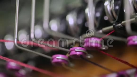 针织厂机器视频的预览图