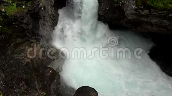瀑布Gudbrandsjuvet挪威视频的预览图