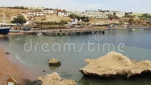 埃及度假村海滩和红海全景时间流逝视频的预览图